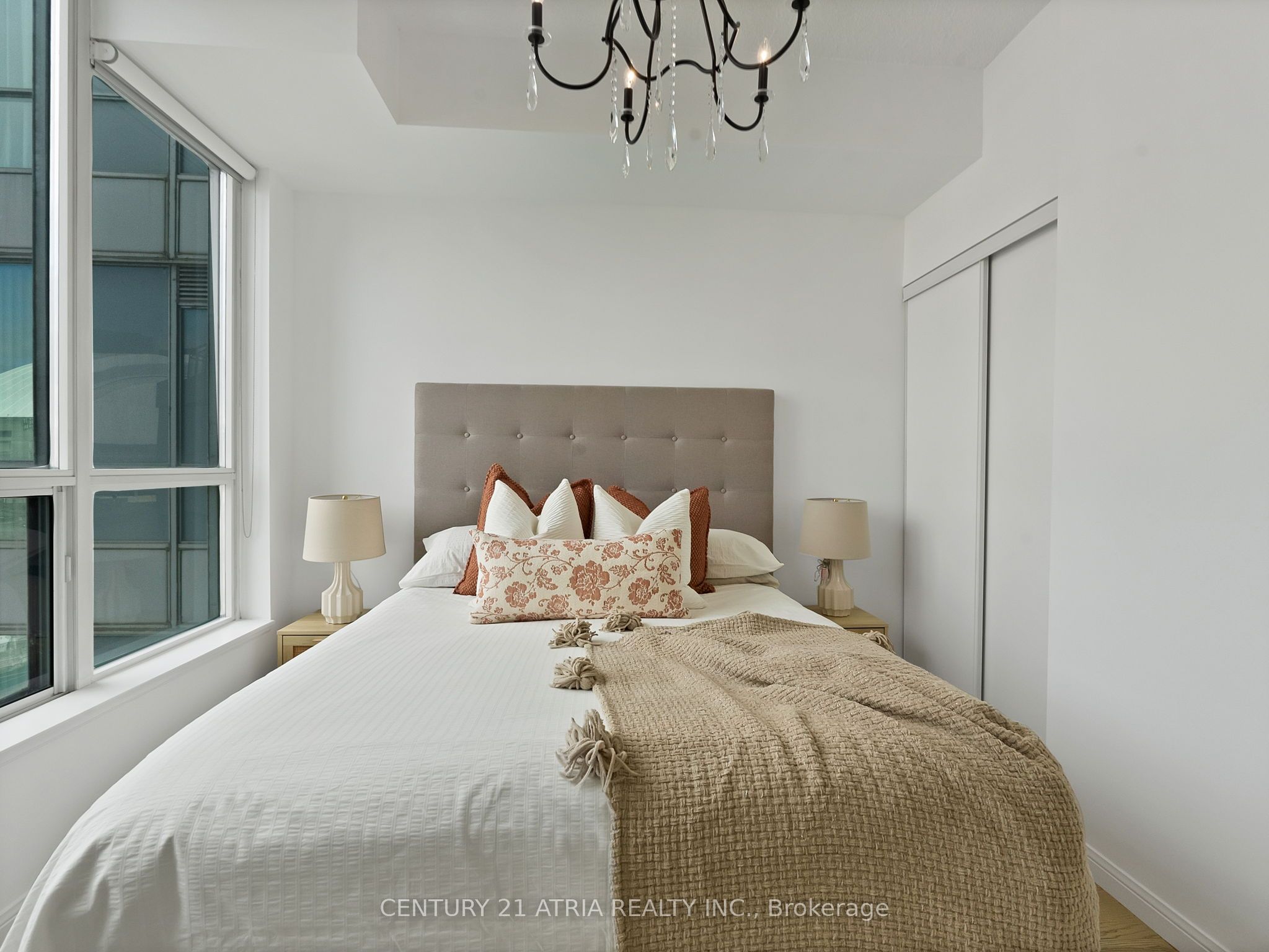 Additional image 6 of 1101-228 Queens Quay W, Toronto, ON, M5J 2X1