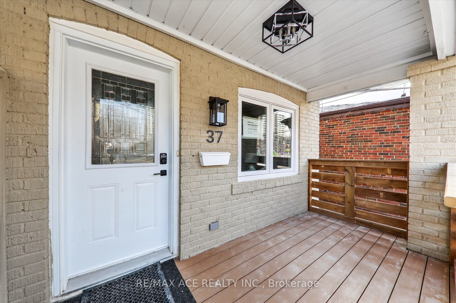 Additional image 4 of 37 Secord Avenue, Toronto, ON, M4C 2C4