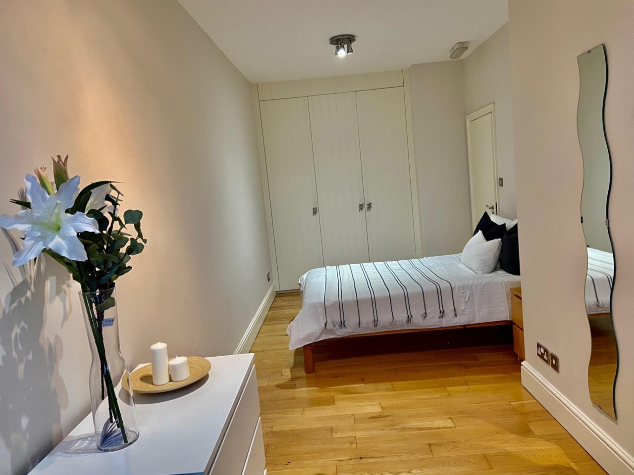 Additional image 2 of 2 Bed Flat, Oval Mansions, SE11, N1 7GU