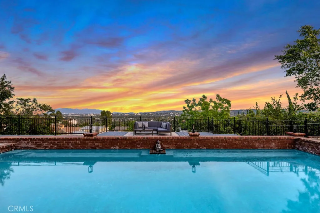 Additional image 32 of 5952 Woodland View Drive, Woodland Hills, CA 91367