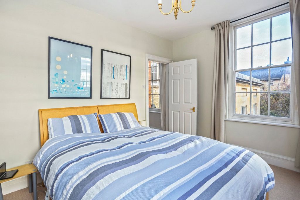 Additional image 6 of 1 bed flat for saleApartment 2, Lansbury House, 3 St. Marys Place, Stamford, Lincolnshire PE9