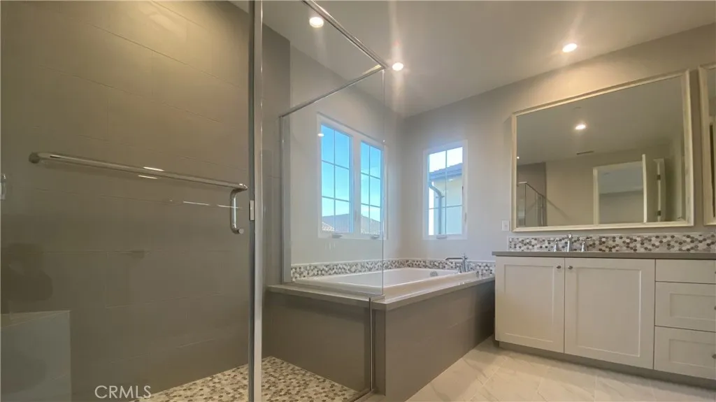 Additional image 23 of 218 Fiore, Irvine, CA 92602