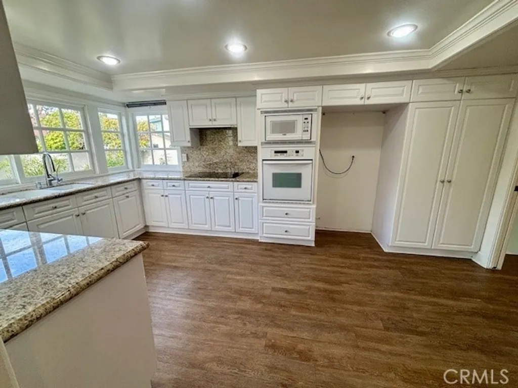 Additional image 11 of 3571 Carnation Circle, Seal Beach, CA 90740