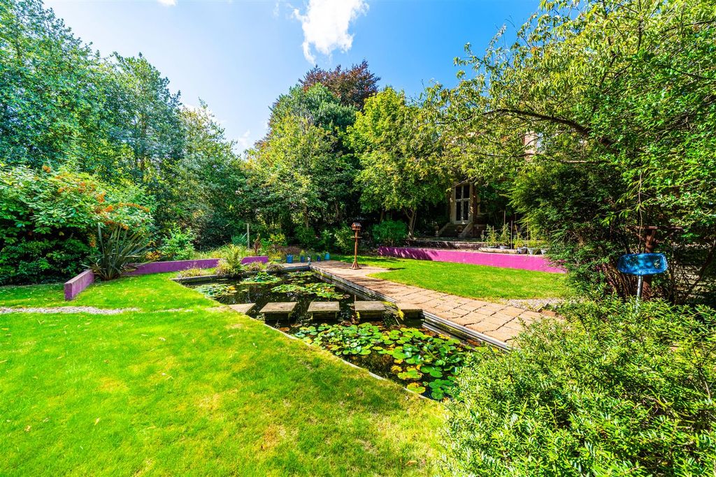 Additional image 21 of 6 bed detached house for saleCavendish Crescent North, The Park NG7