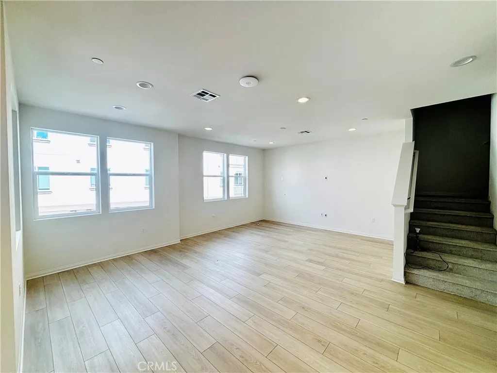 Additional image 5 of 2450 E Agave Street Unit 1, Anaheim, CA 92806