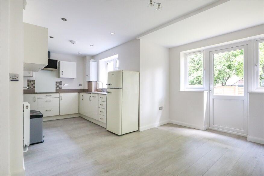 Additional image 2 of Aplins Close, Harpenden, AL5