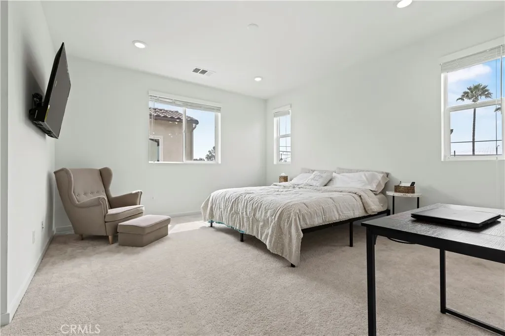 Additional image 17 of 1544 W Plaza Del Amo, Torrance, CA 90501