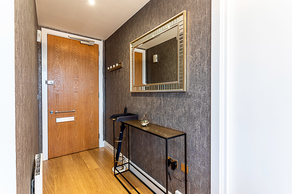 Additional image 6 of 2 Bed Flat, Empire Square, SE1, N1 7GU