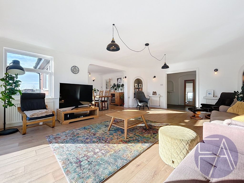 Additional image 7 of 4 bed flat for saleWestbourne Court, Westbourne Road, Southport, Merseyside PR8