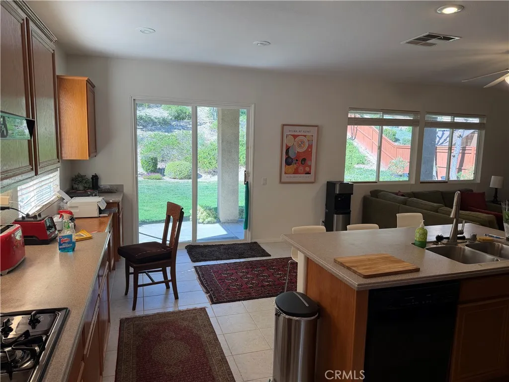 Additional image 8 of 31570 Lakeridge Court, Temecula, CA 92591