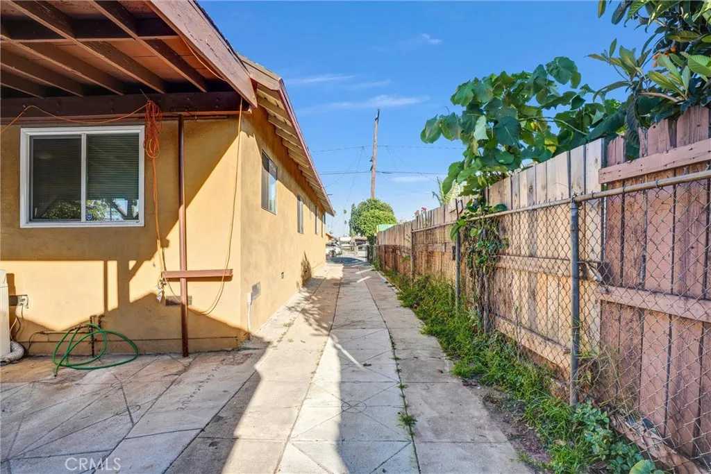 Additional image 25 of 313 N Hicks Ave, Los Angeles, CA 90063