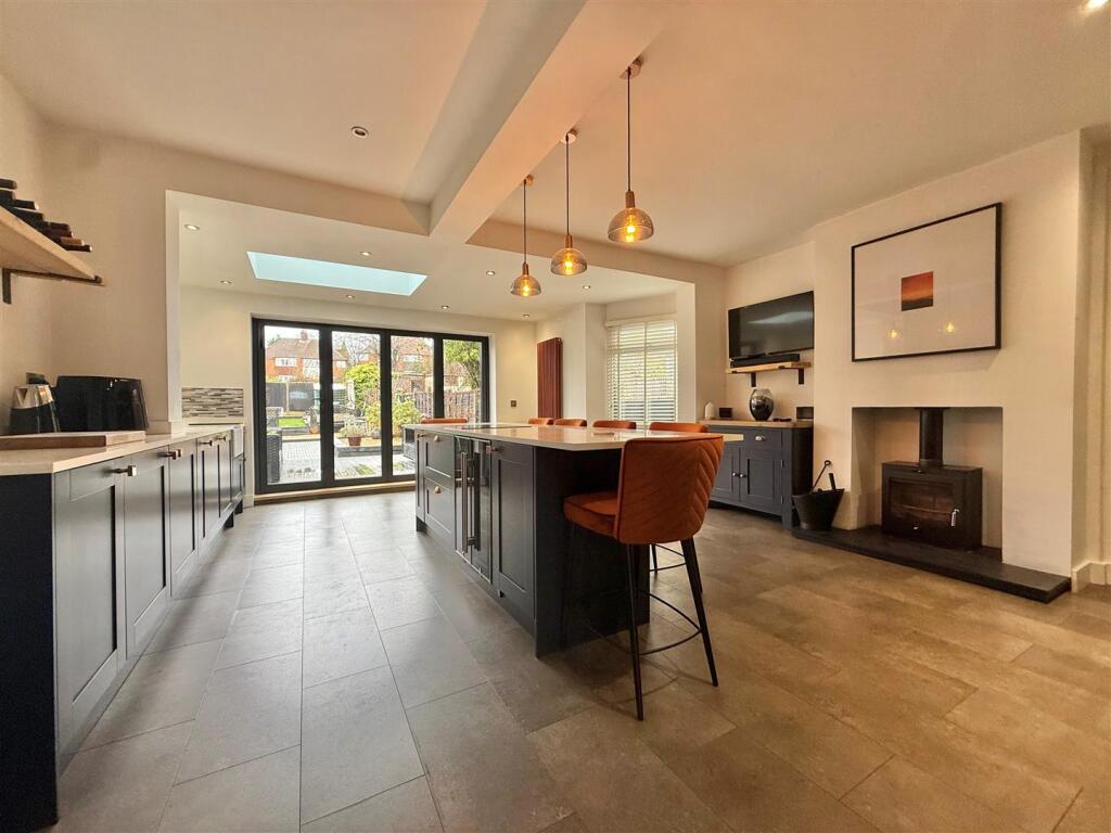 Additional image 2 of Worlds End Avenue, Quinton, Birmingham