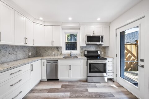 Additional image 8 of 2-50 Arcadian Circle, Toronto, ON, M8W 2Y9