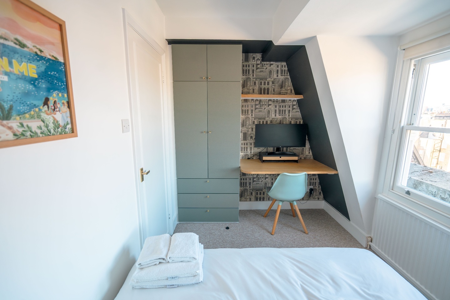 Additional image 26 of 2 Bed Flat, Queens Gate Gardens, SW7, N1 7GU