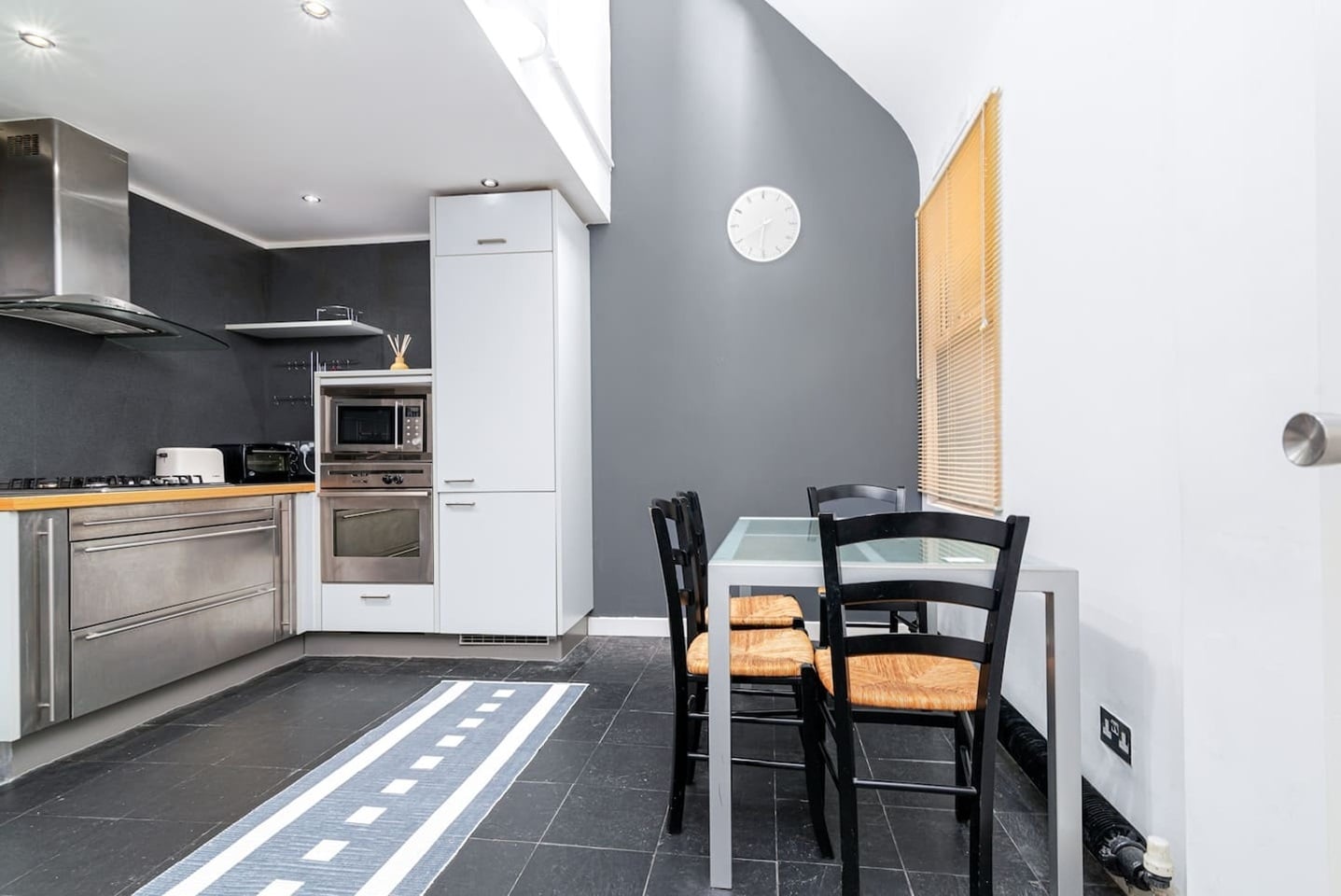 Additional image 4 of Room in a Shared Flat, Hanson Street, W1W, N1 7GU