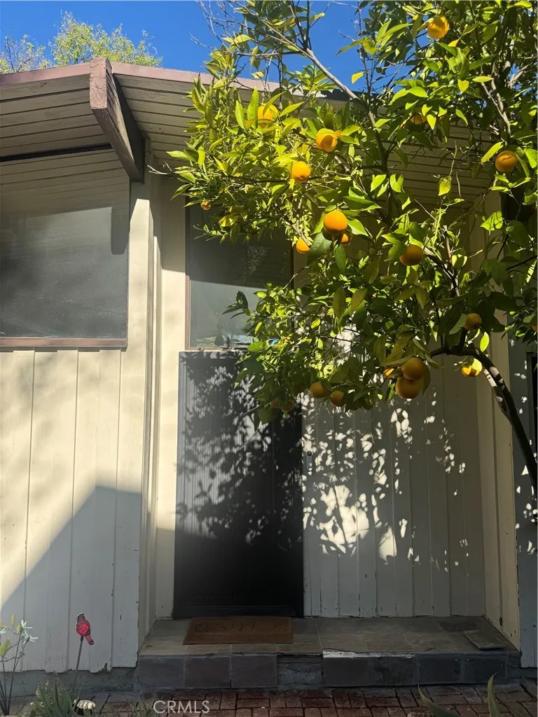 Additional image 91 of 11551 Decente Dr, Studio City, CA 91604