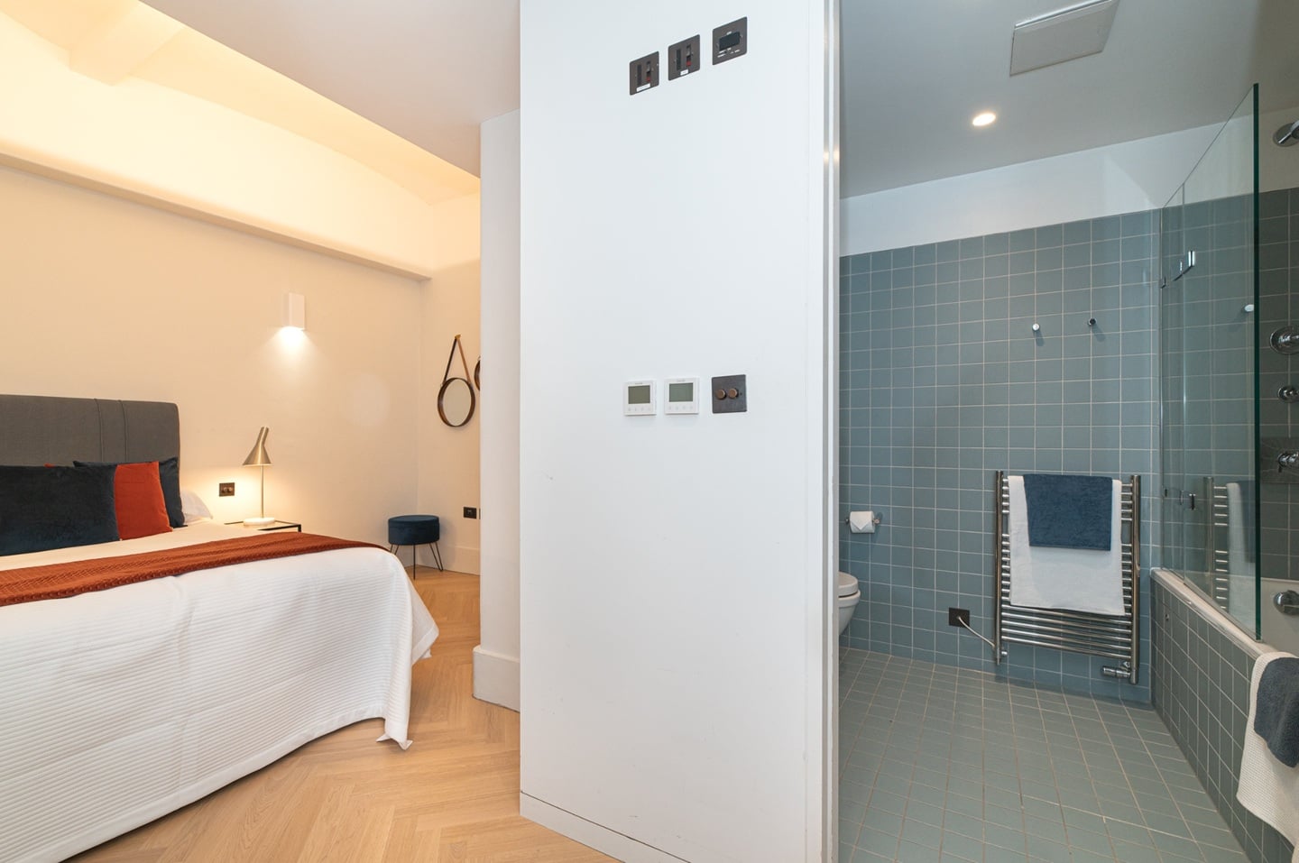 Additional image 20 of 2 Bed Flat, Albert Hall Mansions, SW7, N1 7GU