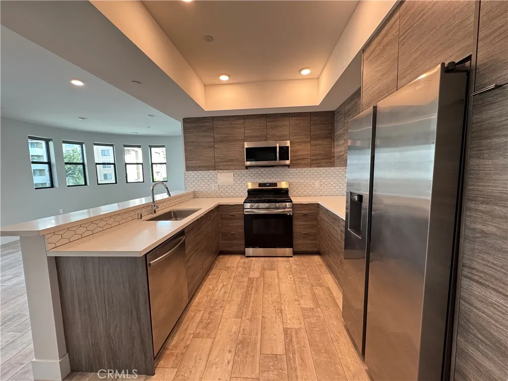 Additional image 9 of 4383 N Sepulveda blvd, Sherman Oaks, CA 91403