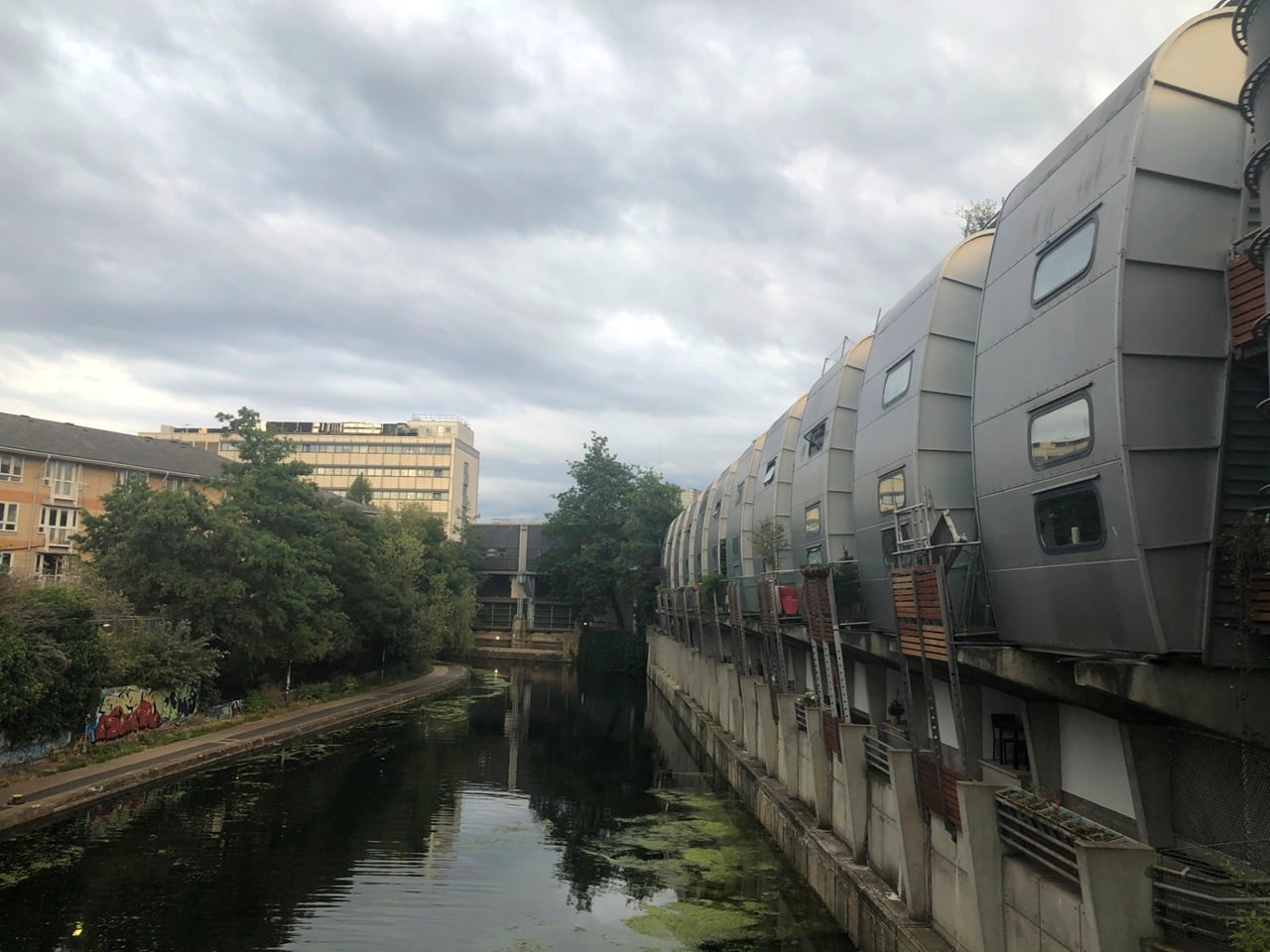 2 Bed Terraced House, Grand Union Walk, NW1, N1 7GU