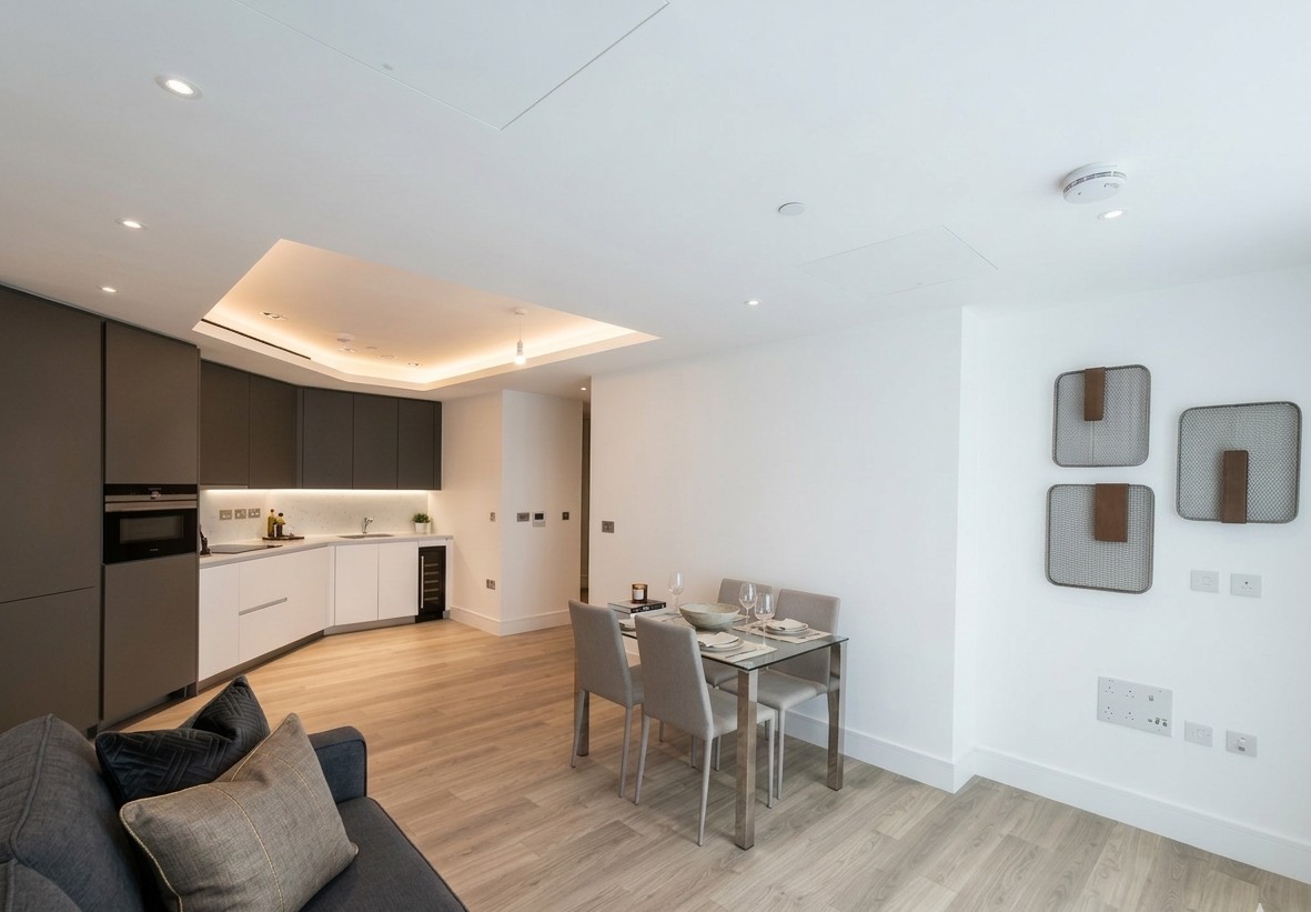 Additional image 4 of 2 Bed Flat, Carrara Tower, EC1V, N1 7GU