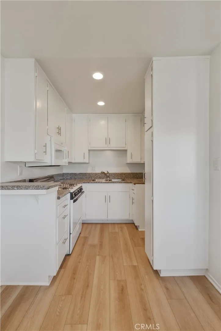 Additional image 23 of 22862 15th Street, Newhall, CA 91321