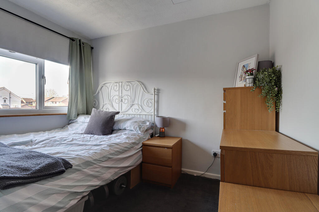 Additional image 10 of High Street, London Colney, AL2