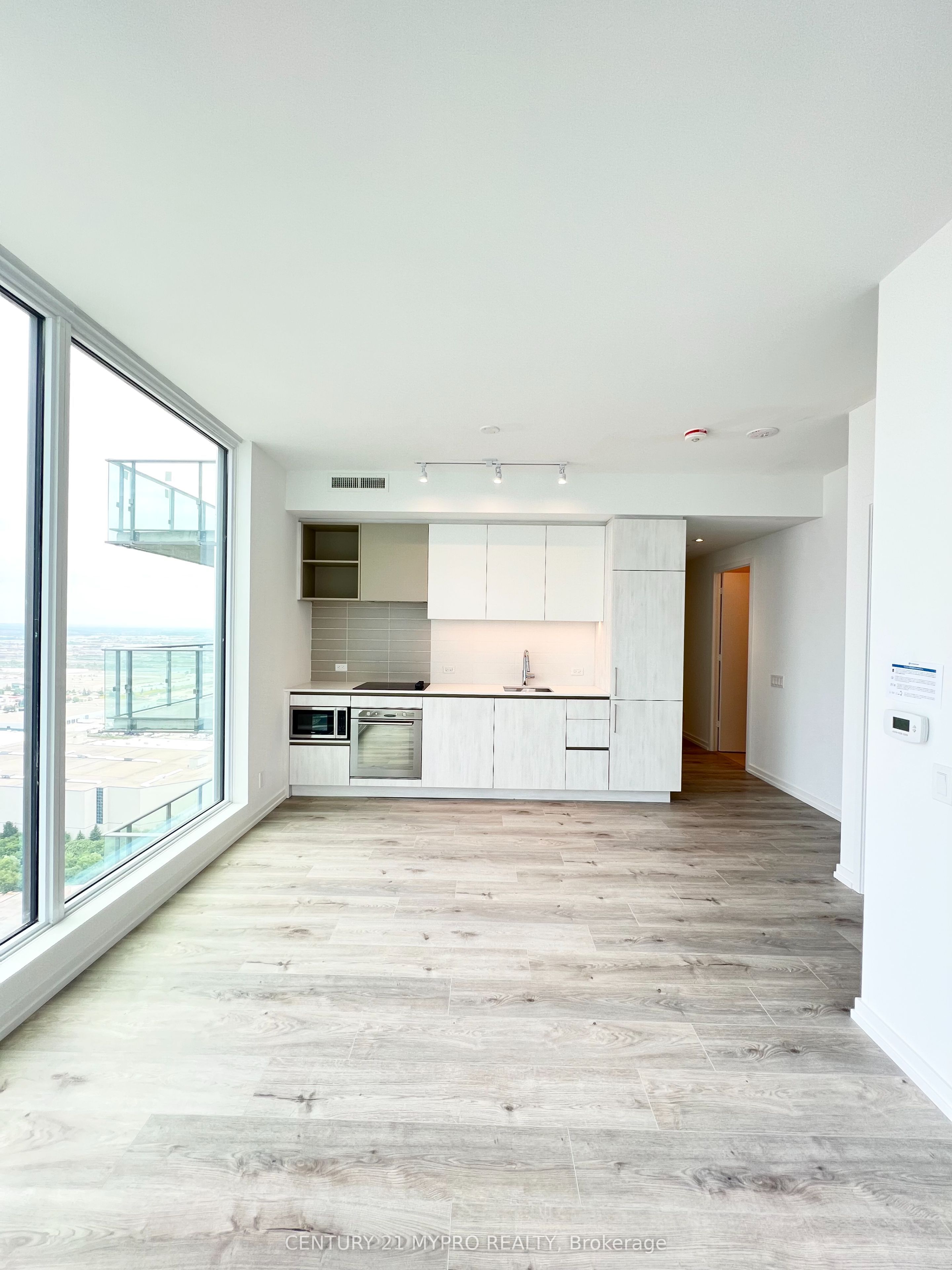 Additional image 3 of 3706-7890 Jane Street, Vaughan, ON, L4K 0K9