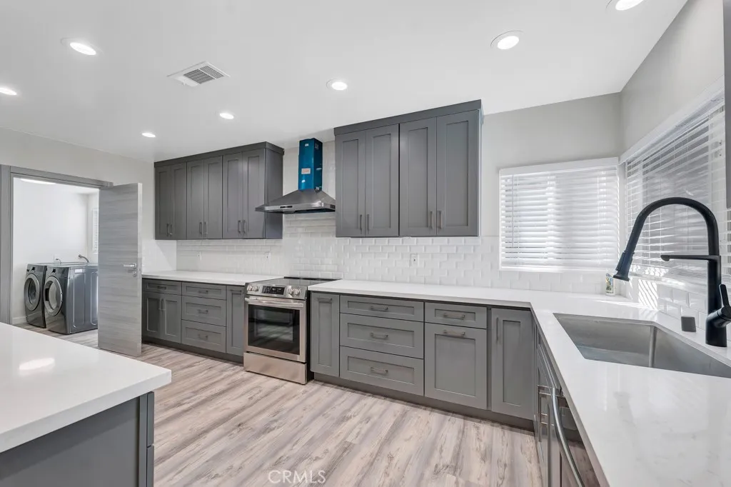 Additional image 8 of 19653 Valdez Drive, Tarzana, CA 91356