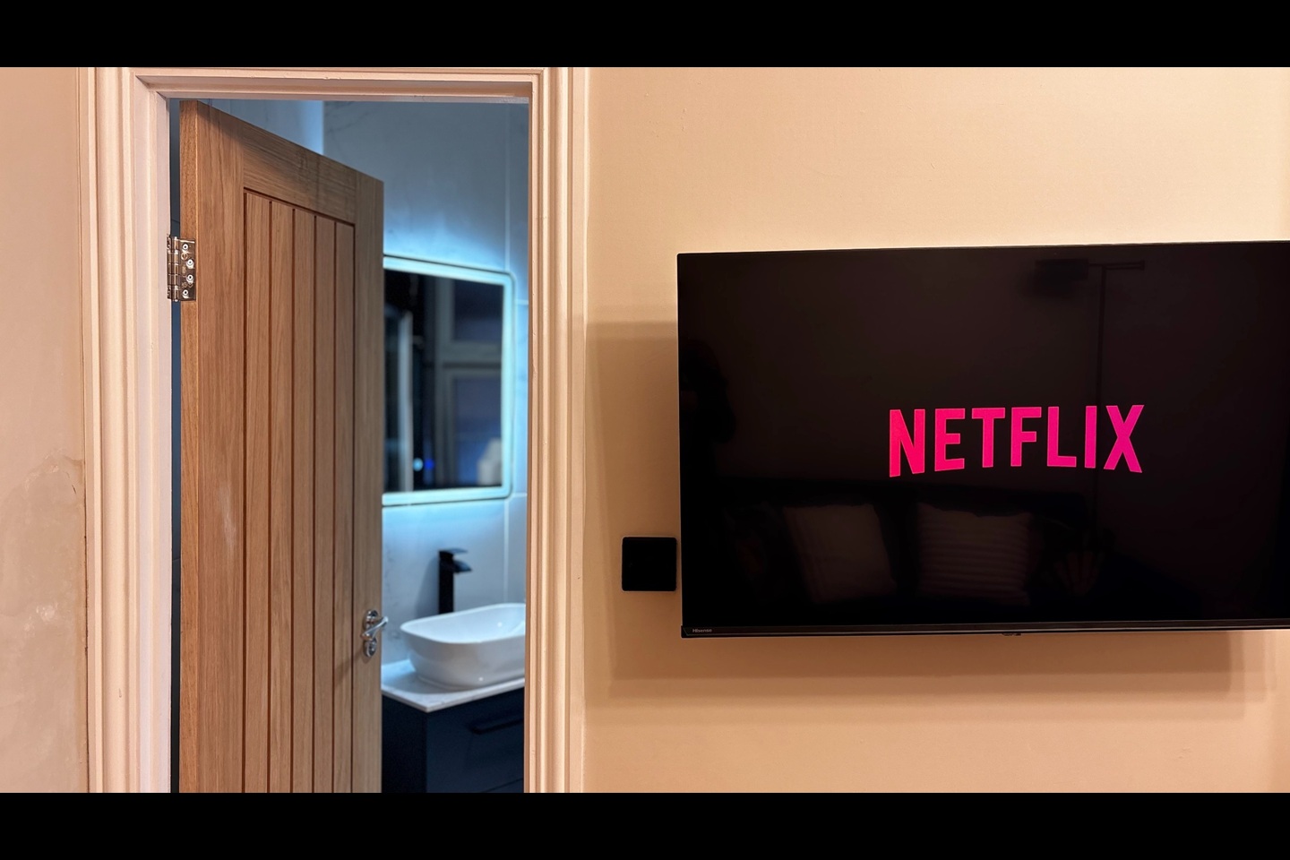 Additional image 3 of 1 Bed Flat, Cambridge Court, W2, N1 7GU