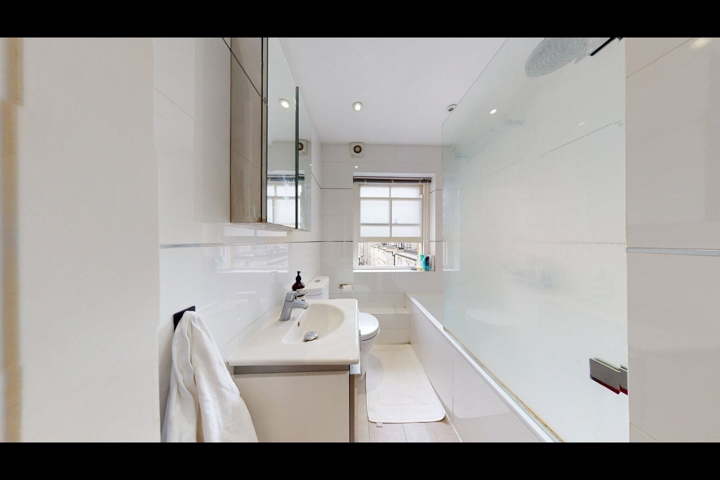 Additional image 5 of 2 Bed Flat, Montagu Row, W1U, N1 7GU