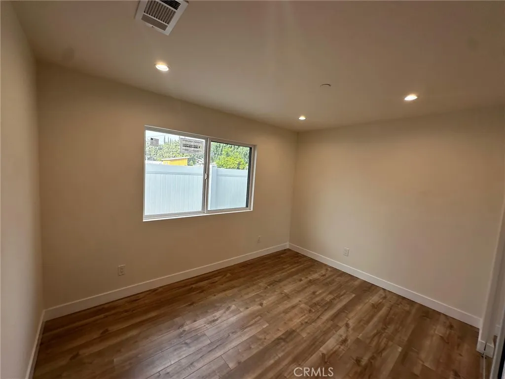 Additional image 11 of 15952 Cohasset St, Van Nuys, CA 91406