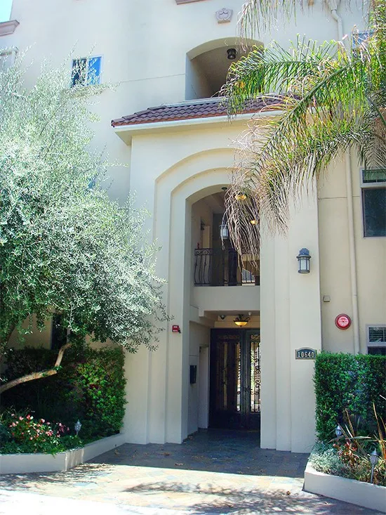 Additional image 20 of 10640 Woodbridge Street Unit PH2, Toluca Lake, CA 91602