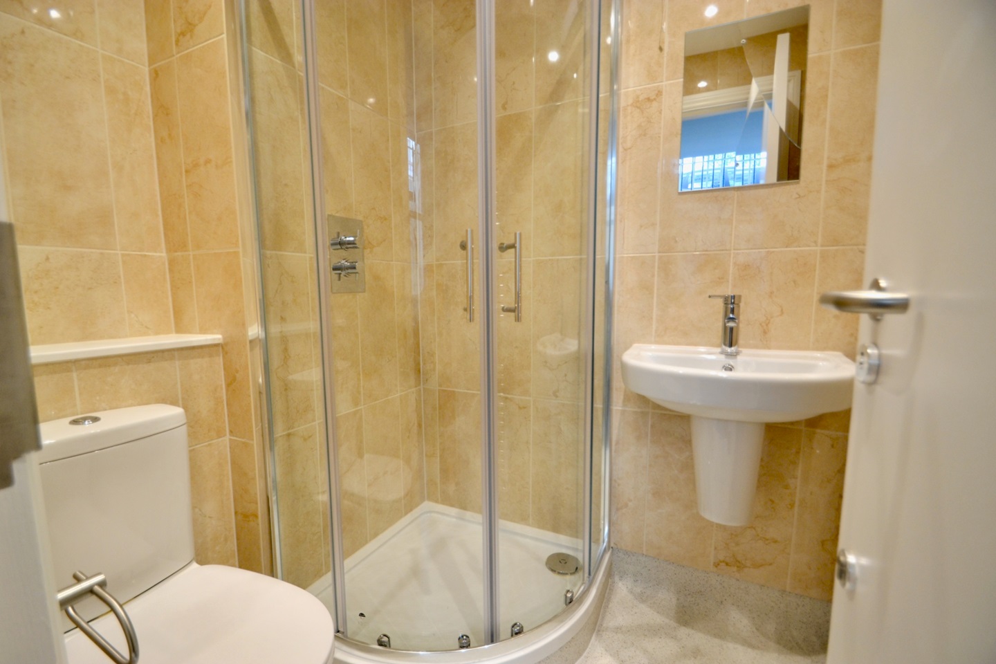 Additional image 3 of Studio Flat, Gloucester Street, SW1V, N1 7GU