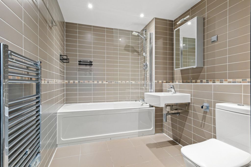 Additional image 24 of 3 bed flat for saleColquitt Street, Liverpool L1