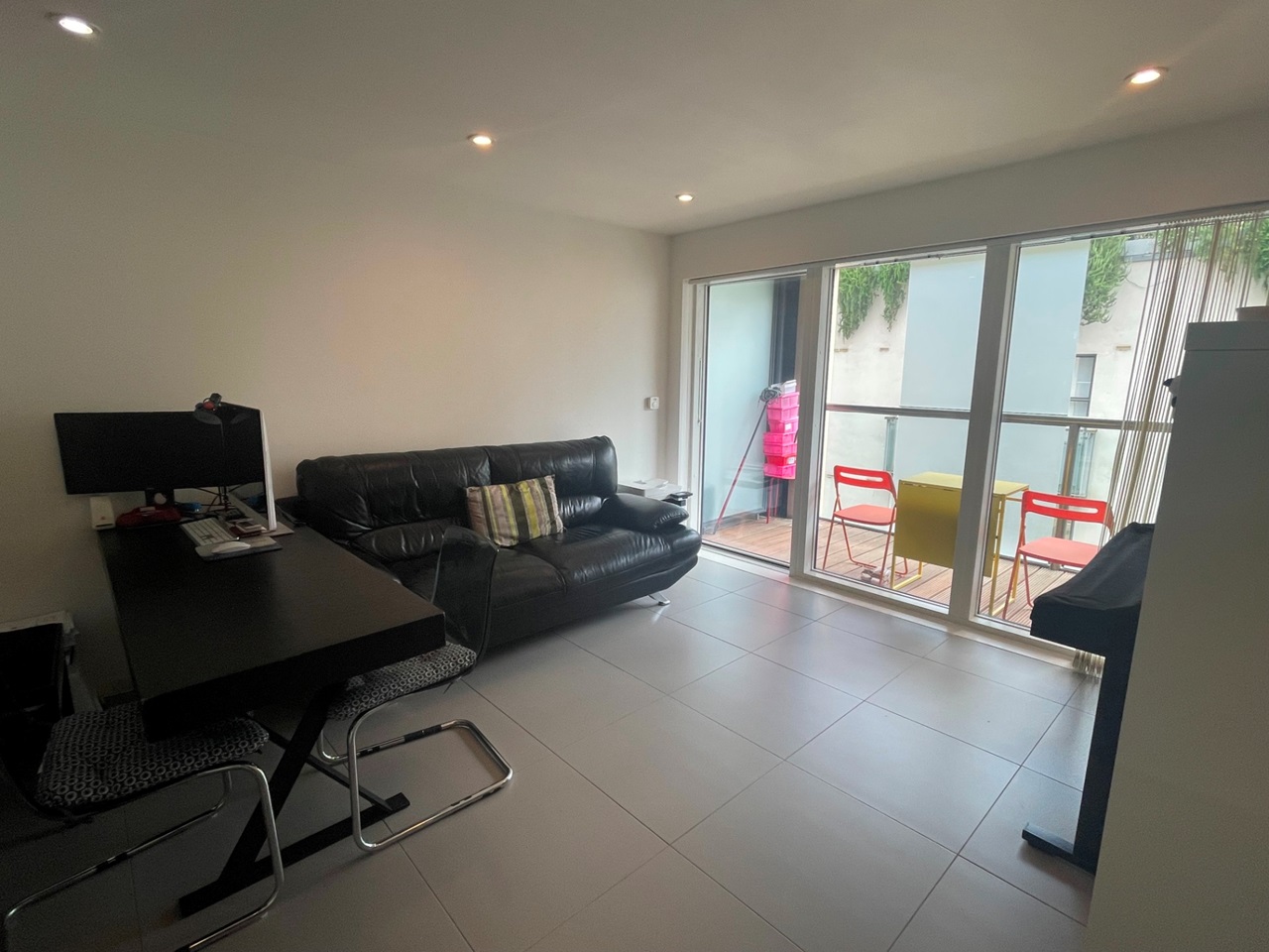 1 Bed Flat, Dance Square, EC1V, N1 7GU