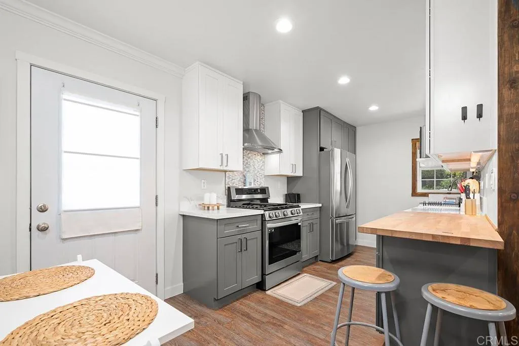 Additional image 7 of 586 Del Mar Ave, Chula Vista, CA 91910