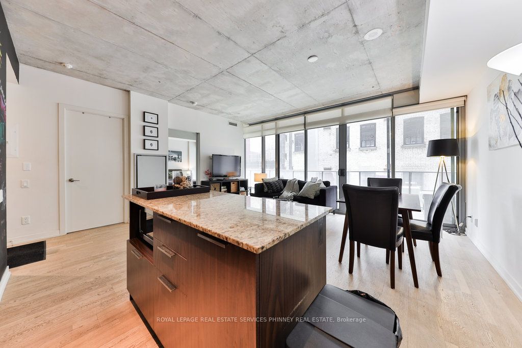 Additional image 5 of 207-650 King Street W, Toronto, ON, M5V 0H6