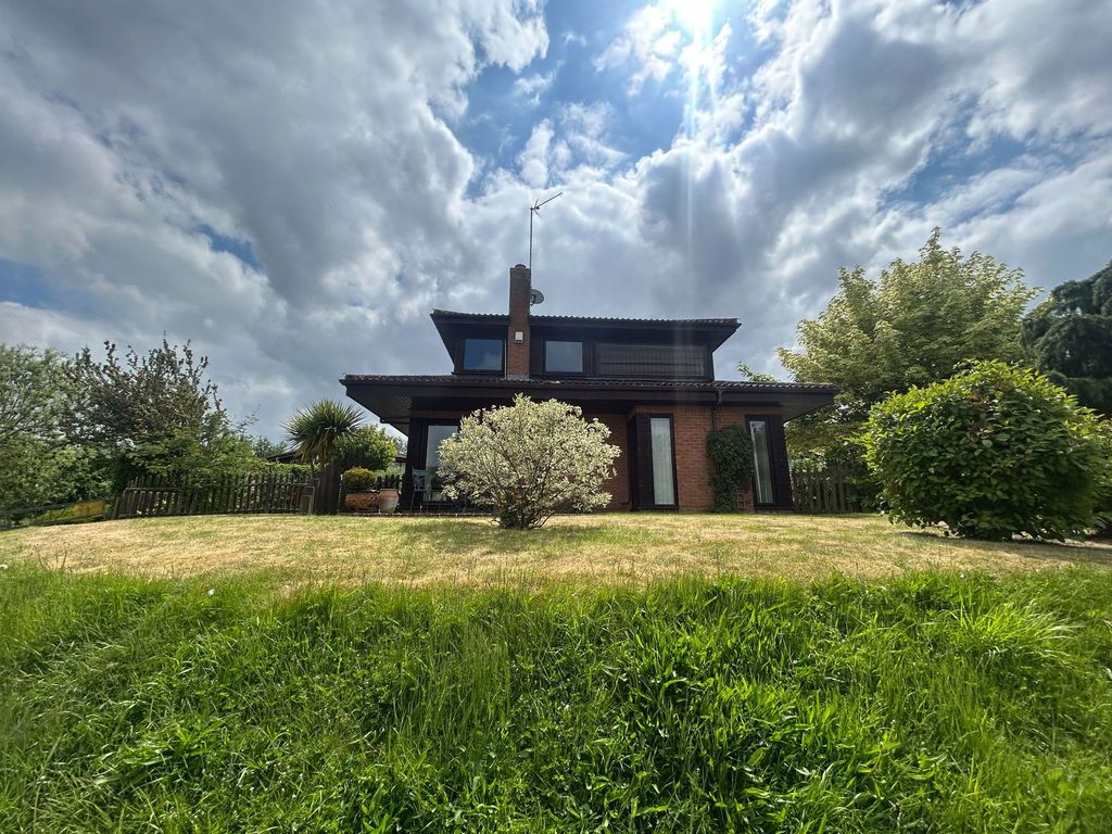Additional image 26 of 4 bed detached house for saleThorpe Meadows, Peterborough PE3