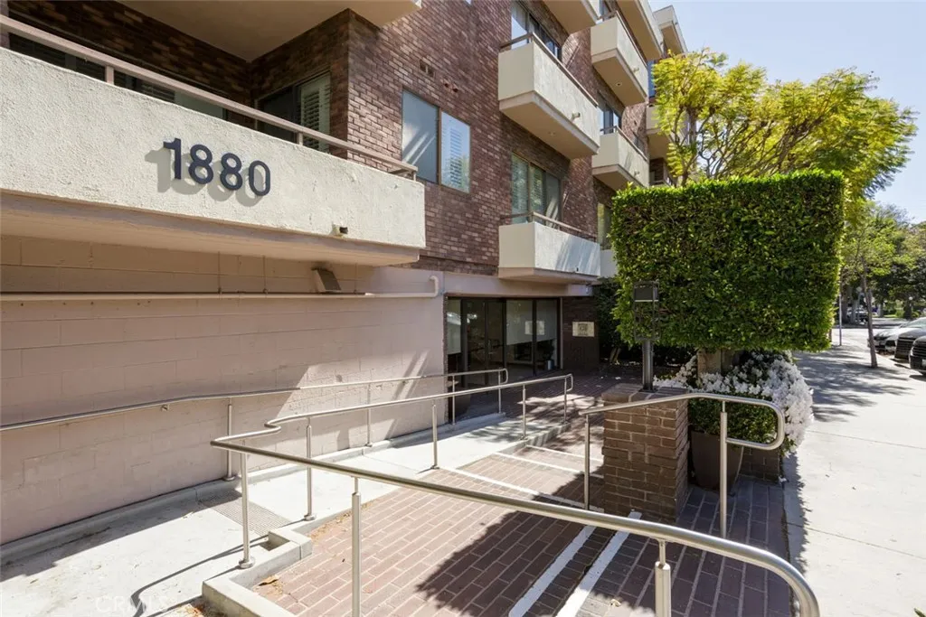 Additional image 28 of 1880 Veteran Avenue, Los Angeles, CA 90025