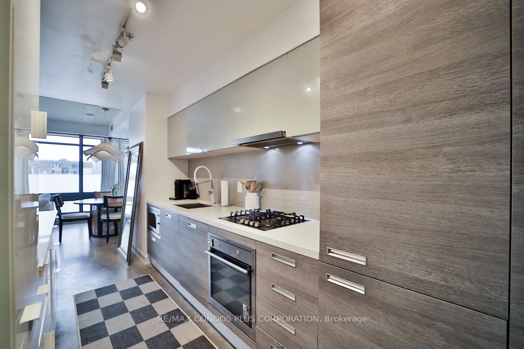 Additional image 6 of 206 - 1239 Dundas Street W