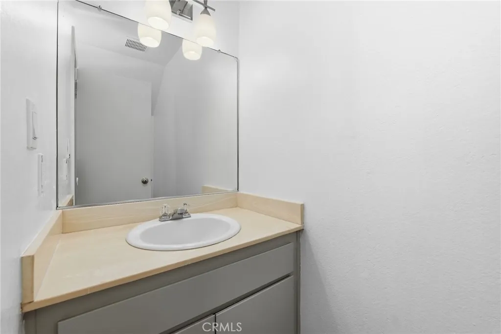 Additional image 38 of 8633 Balboa Blvd Unit 20, Northridge, CA 91325