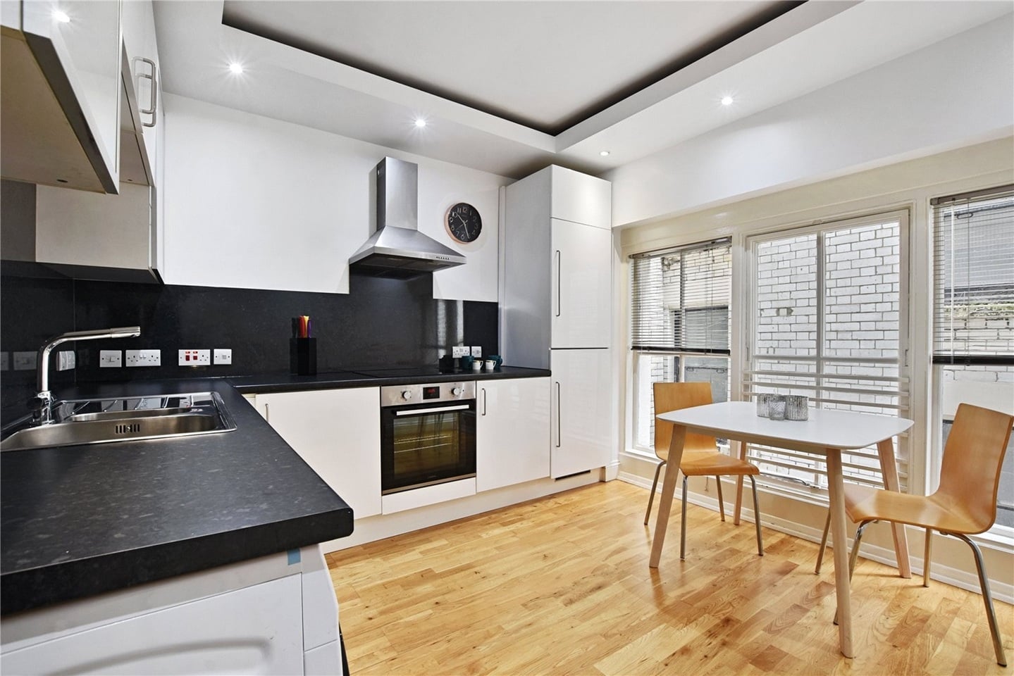 Additional image 2 of 1 Bed Flat, Weymouth Mews, W1G, N1 7GU