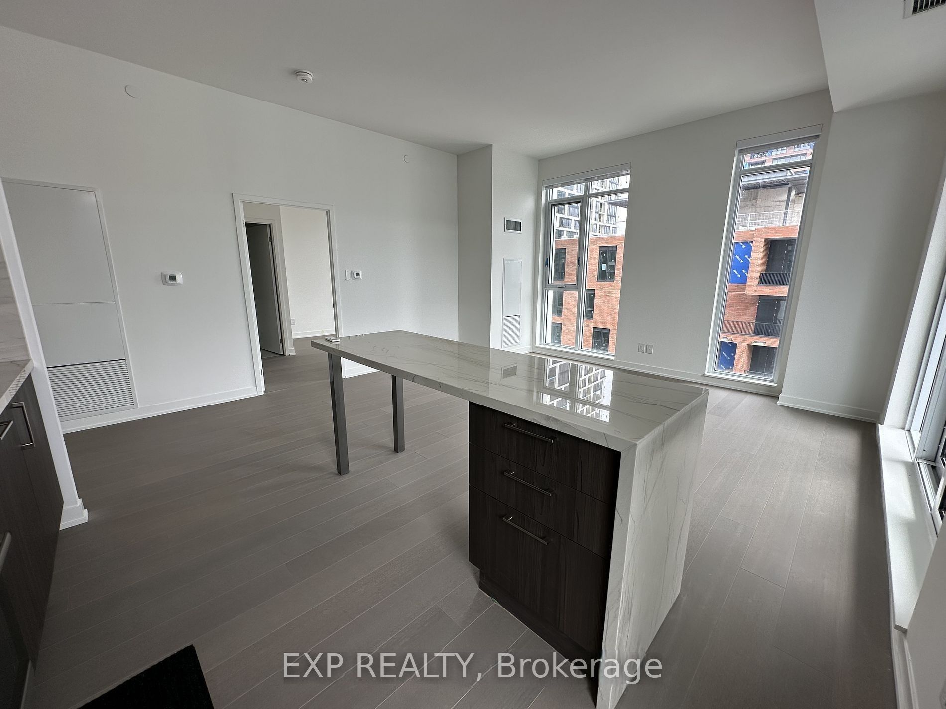 Additional image 2 of 1011-8119 Birchmount Road, Markham, ON, L6G 0H5