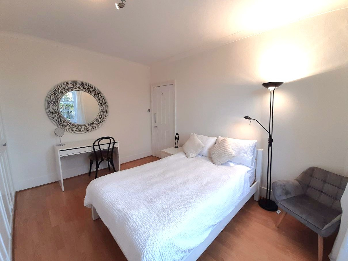 Additional image 8 of 2 Bed Penthouse, Gloucester Avenue, NW1, N1 7GU