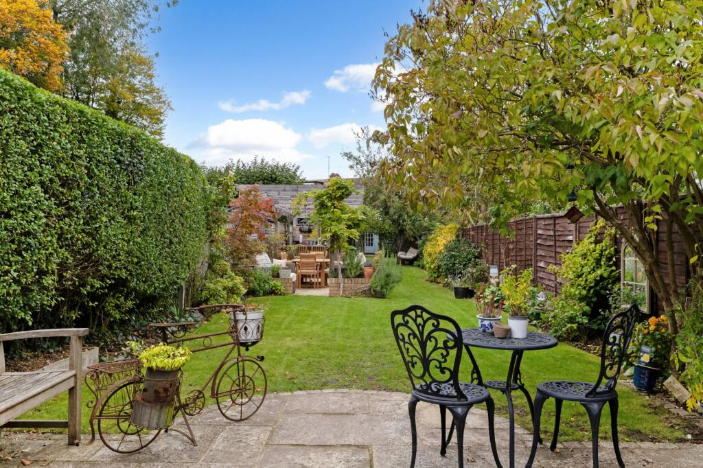 Additional image 12 of Park Hill, Harpenden