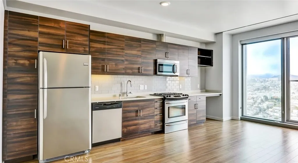 Additional image 88 of 100 Van Ness Avenue Unit 2007, San Francisco, CA 94102