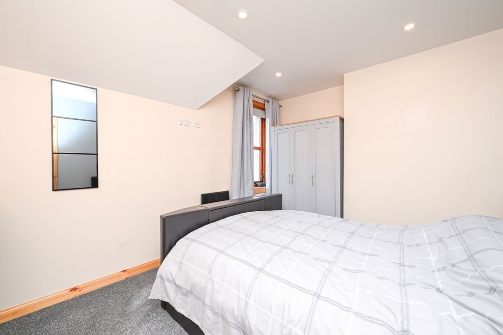 Additional image 17 of 3 bed terraced house for saleBruce Crescent, Lerwick, Shetland ZE1