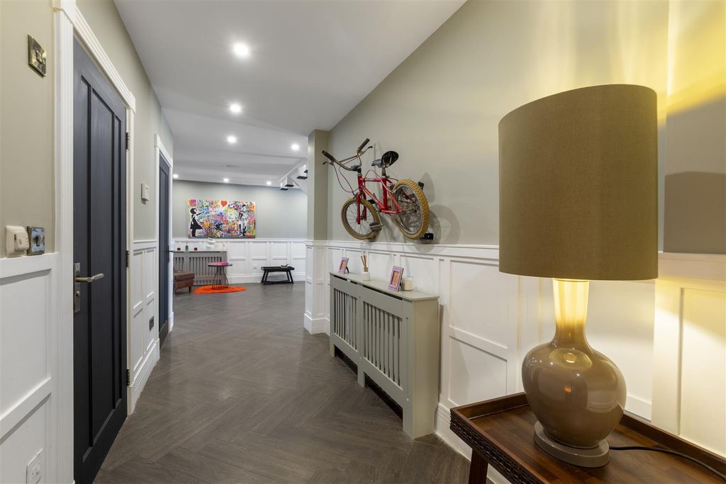 Additional image 56 of 7 bed property for saleLovelace Avenue, Solihull B91