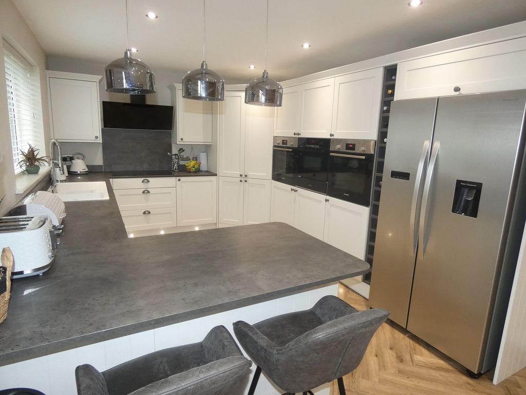 Additional image 3 of 3 bed detached bungalow for saleDaphne Road, Rhyddings, Neath . SA10