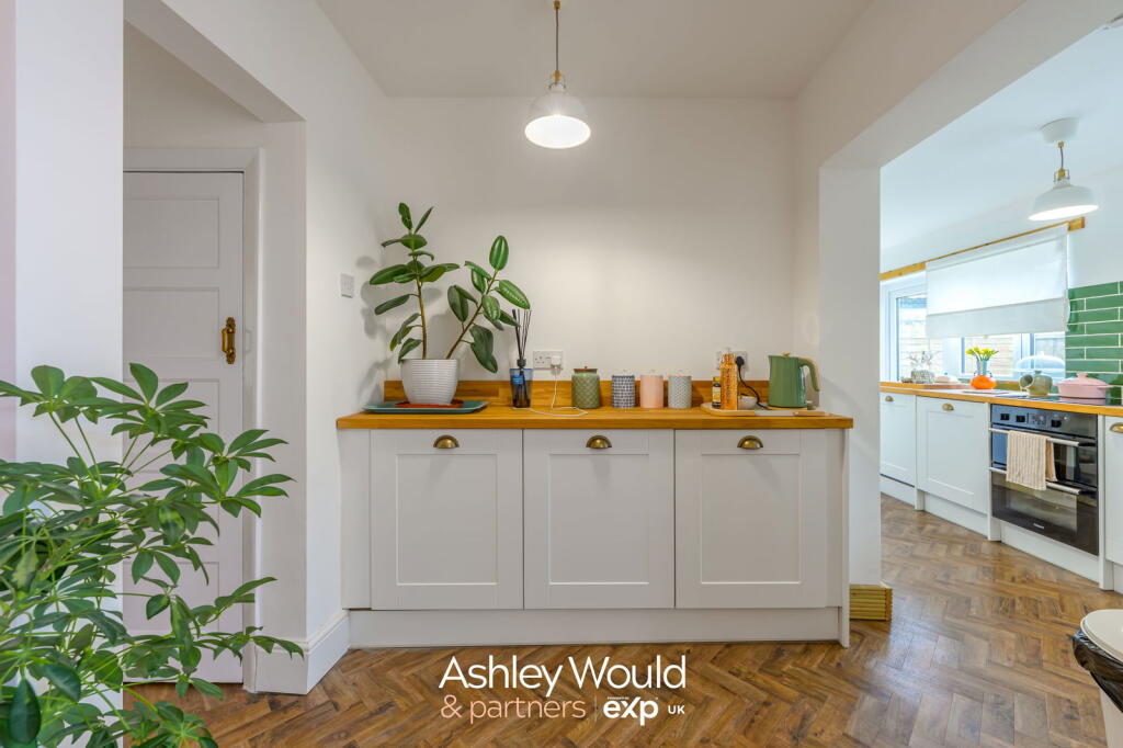 Additional image 4 of Glenwood Road, Birmingham, B38 8HF